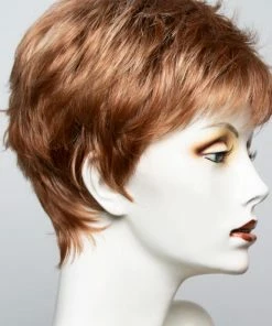 Raquel Welch Winner | Synthetic Wig (Basic Cap)
