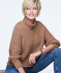 Raquel Welch WOMEN'S WIGS Flirting With Fashion | HF Synthetic Lace Front Wig (Mono Top)