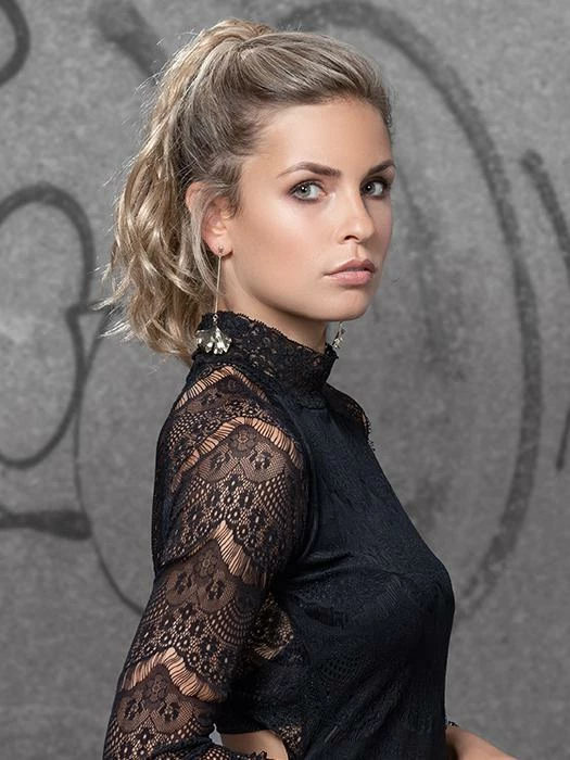 Ellen Wille Prosecco | Synthetic Ponytail (Claw Clip) 3 Ellen Wille Prosecco | Synthetic Ponytail (Claw Clip)