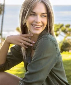 Amore WOMEN'S WIGS Reed | Synthetic Lace Front Wig (Mono Top) 32 Amore WOMEN'S WIGS Reed | Synthetic Lace Front Wig (Mono Top)