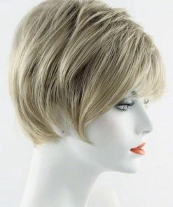 Raquel Welch Cinch | Short Synthetic Wig (Basic Cap) WOMEN'S WIGS