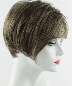 Raquel Welch Cinch | Short Synthetic Wig (Basic Cap) WOMEN'S WIGS