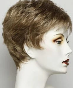 Raquel Welch Winner | Synthetic Wig (Basic Cap)