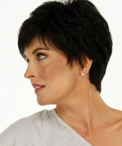 Raquel Welch Winner Large | Synthetic Wig (Basic Cap)