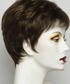Raquel Welch Winner Large | Synthetic Wig (Basic Cap)