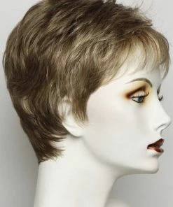Raquel Welch Winner Large | Synthetic Wig (Basic Cap)