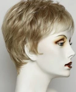 Raquel Welch Winner Petite | Synthetic Wig (Basic Cap) WOMEN'S WIGS